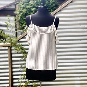 AMERICAN EAGLE Ruffle Cold Shoulder Top